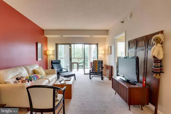 2904 N LEISURE WORLD BLVD #410, Silver Spring, MD 20906