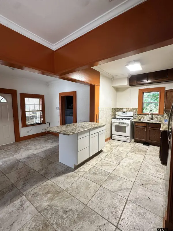 1680 VZ COUNTY ROAD 4823, Chandler, TX 75758