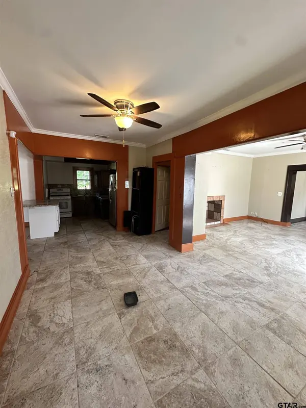 1680 VZ COUNTY ROAD 4823, Chandler, TX 75758