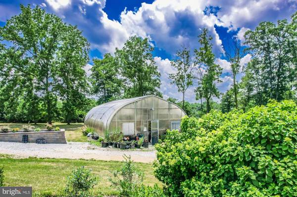 1260 N MANOR RD, Honey Brook, PA 19344