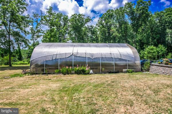 1260 N MANOR RD, Honey Brook, PA 19344