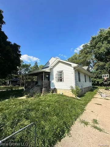 3918 TRUMBULL Avenue, Flint, MI 48504