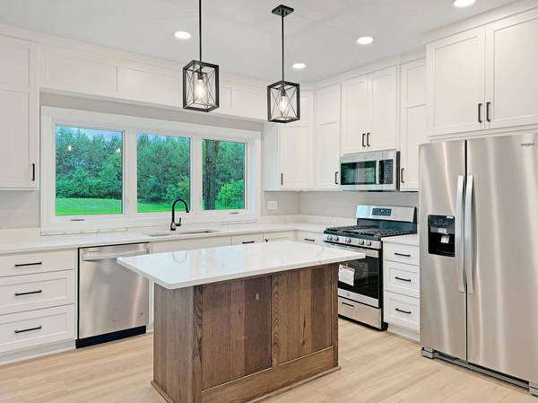 10271 119th ST N, Grant, MN 55082