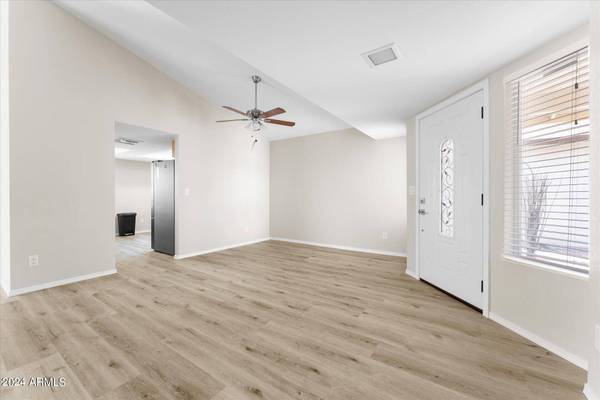 6601 W Poinsettia Drive, Glendale, AZ 85304