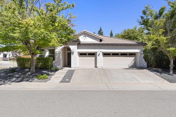 2509 Century Oaks Dr, Lincoln, CA 95648-8263