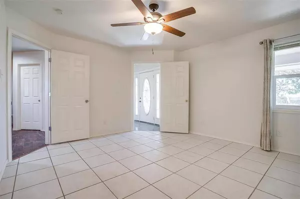 9612 W Highway 199, Poolville, TX 76487