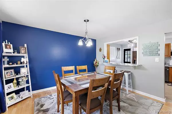 15611 Dugan Street, Roseville, MI 48066