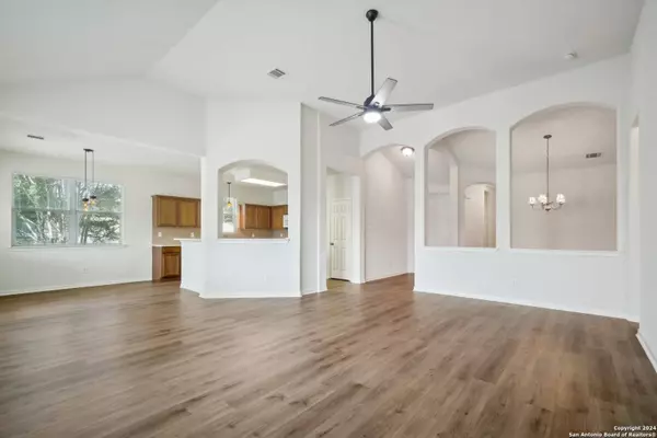 115 BROOK STONE, Cibolo, TX 78108-3282