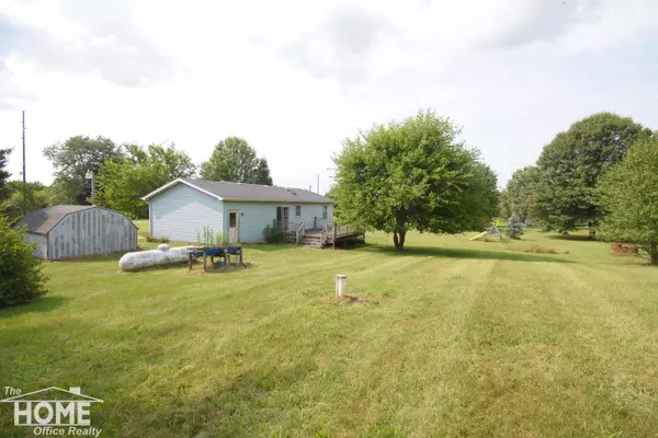 8471 S Morrice Road, Morrice, MI 48857