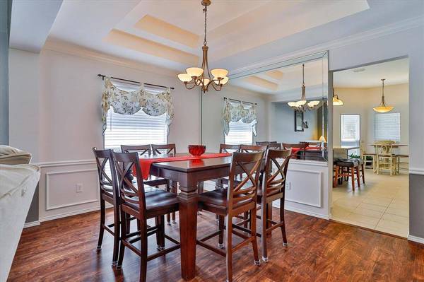 5324 Fox Run Drive, Watauga, TX 76137