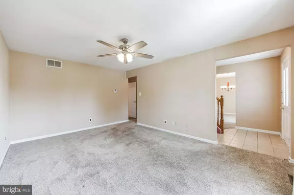 21 HOLLYBROOK DR, Sewell, NJ 08080