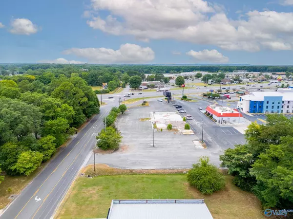 .29 ACRES Cedar Street SW, Decatur, AL 35603