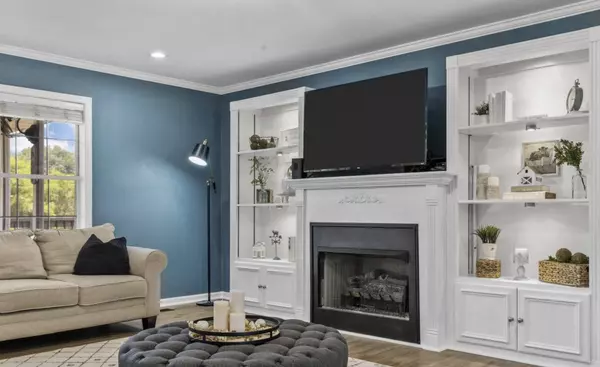 2127 Raulston View Dr, Maryville, TN 37803