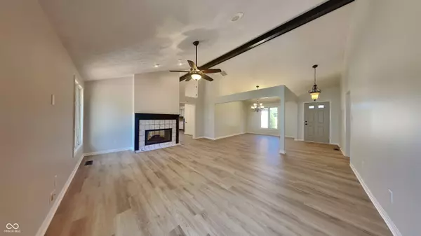 7765 Wooden Shoe CIR, Avon, IN 46123