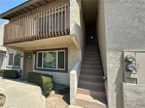 1251 S Meadow LN #118, Colton, CA 92324