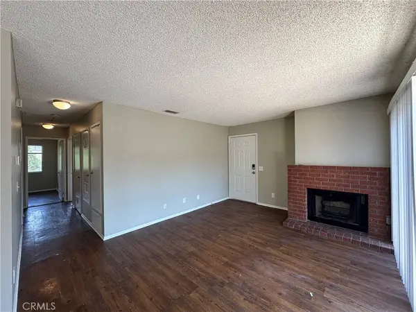 1251 S Meadow LN #118, Colton, CA 92324