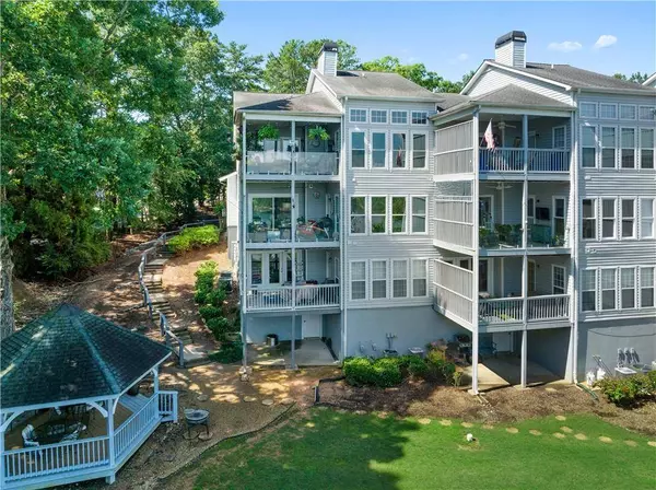 2300 Habersham Marina RD #205, Cumming, GA 30041