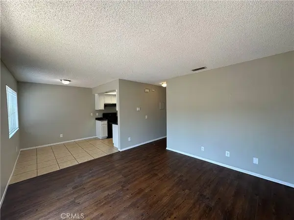 1251 S Meadow LN #118, Colton, CA 92324