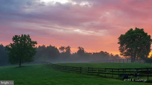 38599 RICHARD CREEK LN, Lovettsville, VA 20180