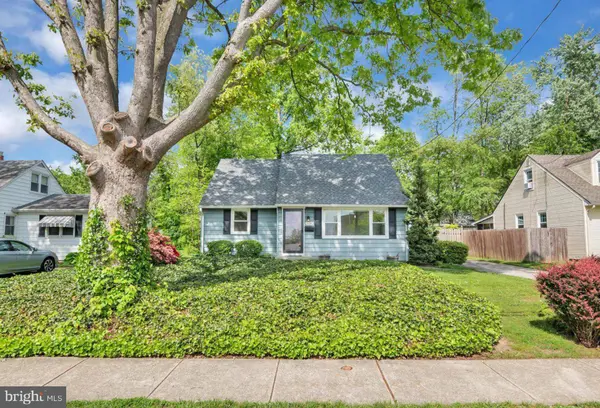 506 THOMAS AVE, Barrington, NJ 08007