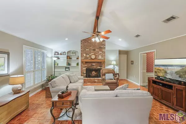 671 N ALLYSON DR, Baton Rouge, LA 70815