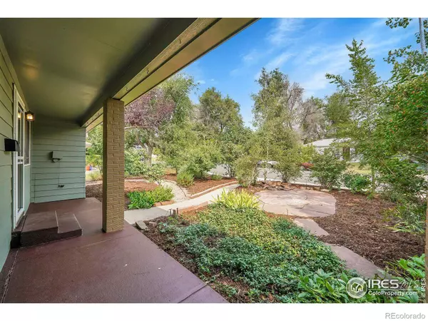 208 W Chester ST, Lafayette, CO 80026