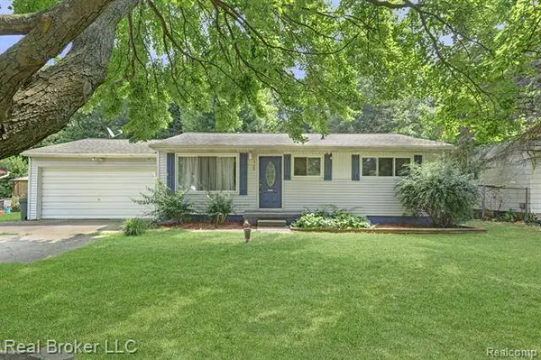 4195 BRISTOLWOOD Drive, Flint, MI 48507