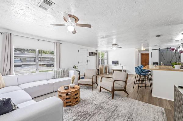 5818 93RD AVE N, Pinellas Park, FL 33782