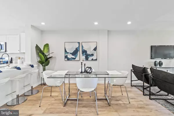 2758 ISLAND AVE, Philadelphia, PA 19153