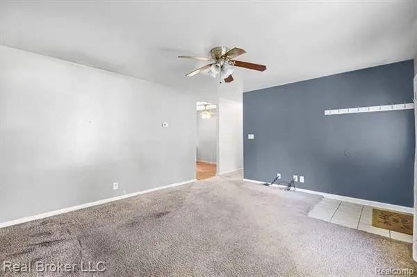 4195 BRISTOLWOOD Drive, Flint, MI 48507