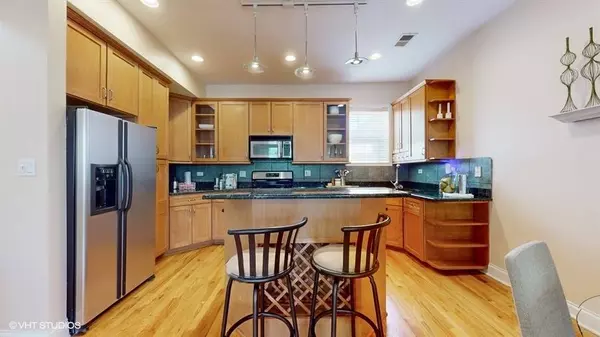 4349 S Greenwood Avenue #3S, Chicago, IL 60653