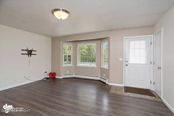 1080 Tom Watson PL, Wasilla, AK 99623