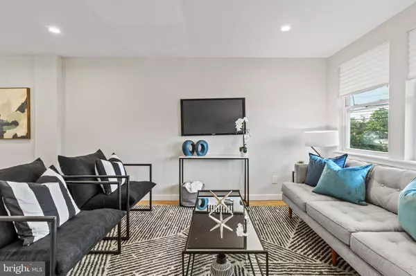 2758 ISLAND AVE, Philadelphia, PA 19153