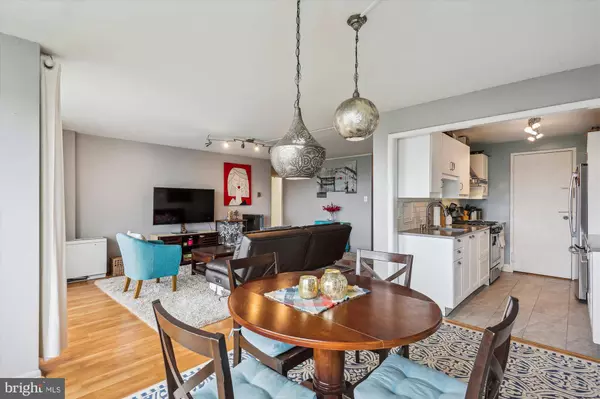 10201 GROSVENOR #1221, North Bethesda, MD 20852