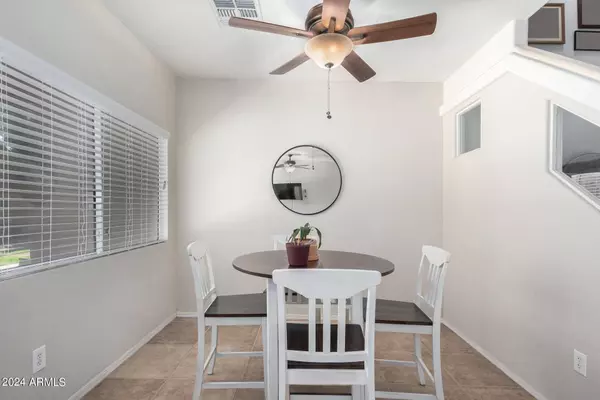 1718 W COLTER Street #162, Phoenix, AZ 85015