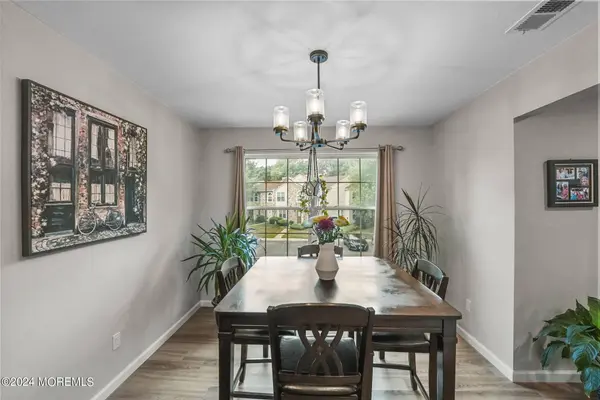 80 Diane Drive, Tinton Falls, NJ 07753