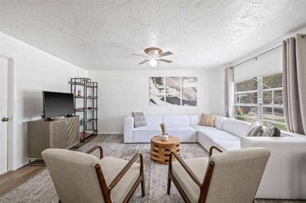 5818 93RD AVE N, Pinellas Park, FL 33782