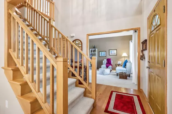 936 Lexington Way, Waunakee, WI 53597