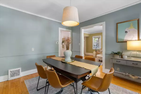 3838 N Maryland, Milwaukee, WI 53211