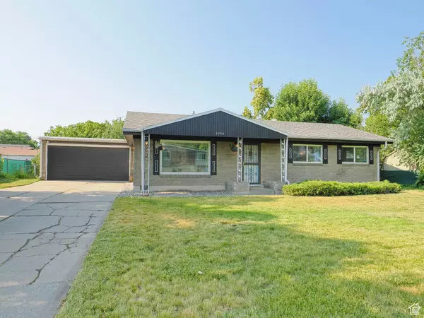 1098 E 5600 S, Murray, UT 84121