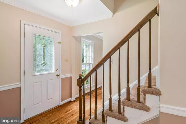 12563 CAVALIER DR, Woodbridge, VA 22192