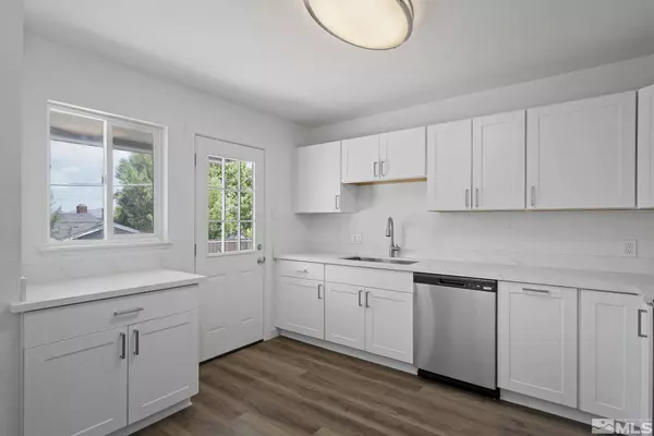 700 Munley Drive, Reno, NV 89503