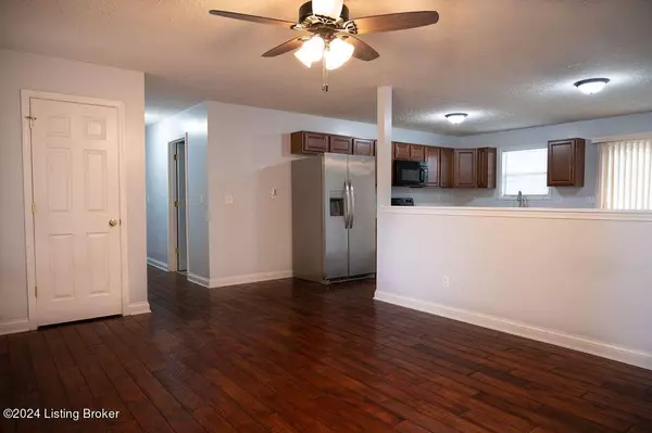 145 Joy Ct Ct, Radcliff, KY 40160