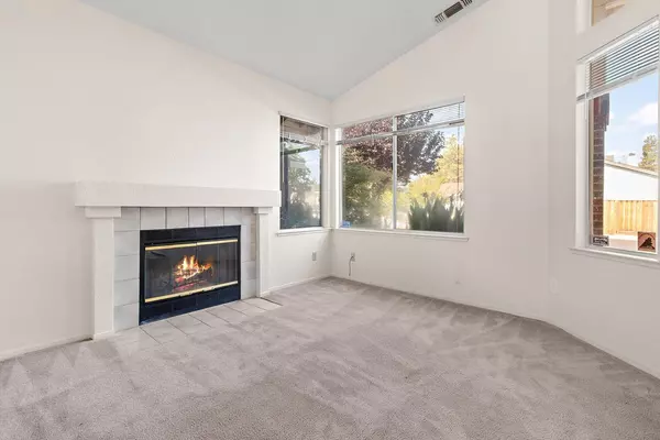 6905 Risata WAY, Elk Grove, CA 95758