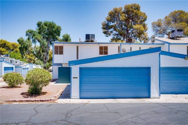 4028 Village Square, Las Vegas, NV 89121