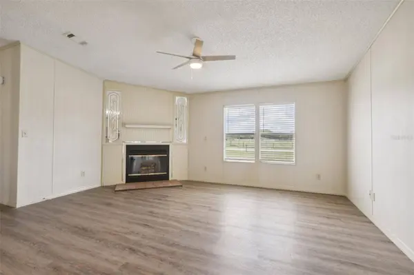 102 THORNHILL ESTATES DR S, Winter Haven, FL 33880