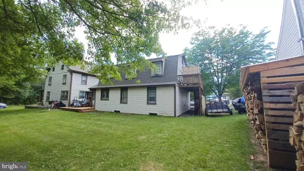 2499, 2501 & 2503 CEDARFIELD LA, Quakertown, PA 18951