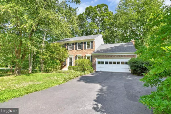 12563 CAVALIER DR, Woodbridge, VA 22192