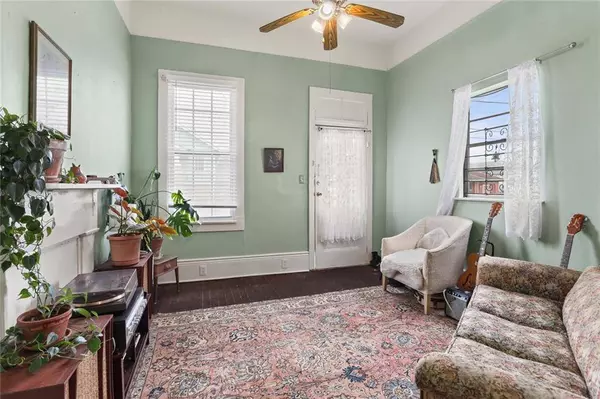 5721 23 ROYAL ST, New Orleans, LA 70117