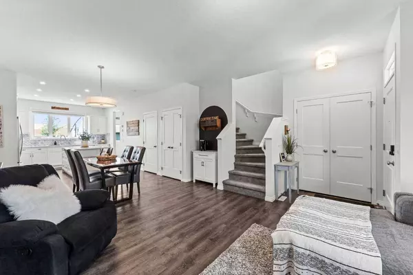 135 Ellen RD, Crossfield, AB T0S 0M0